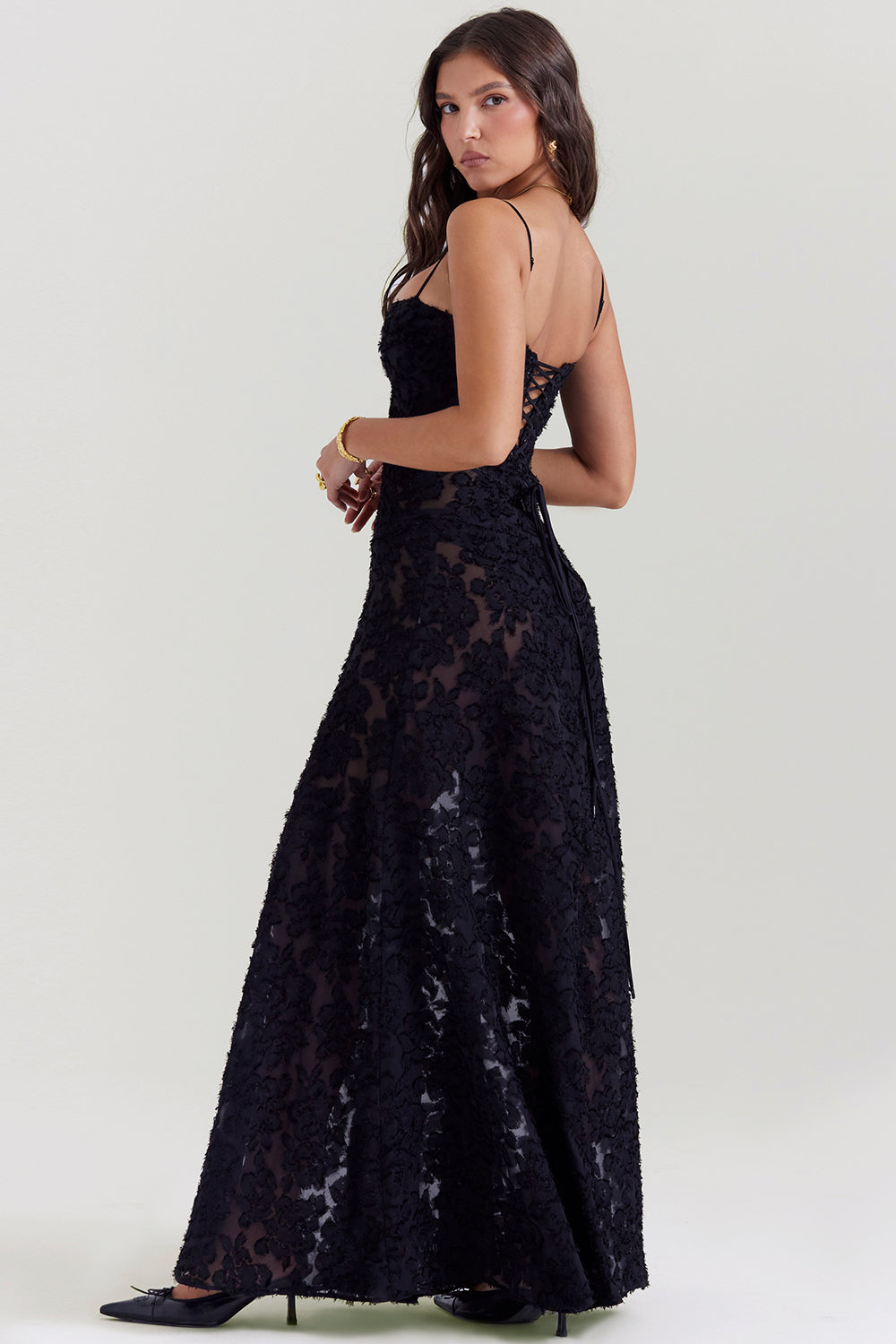 Berenice – Abito lungo in tulle con applicazioni trasparenti
