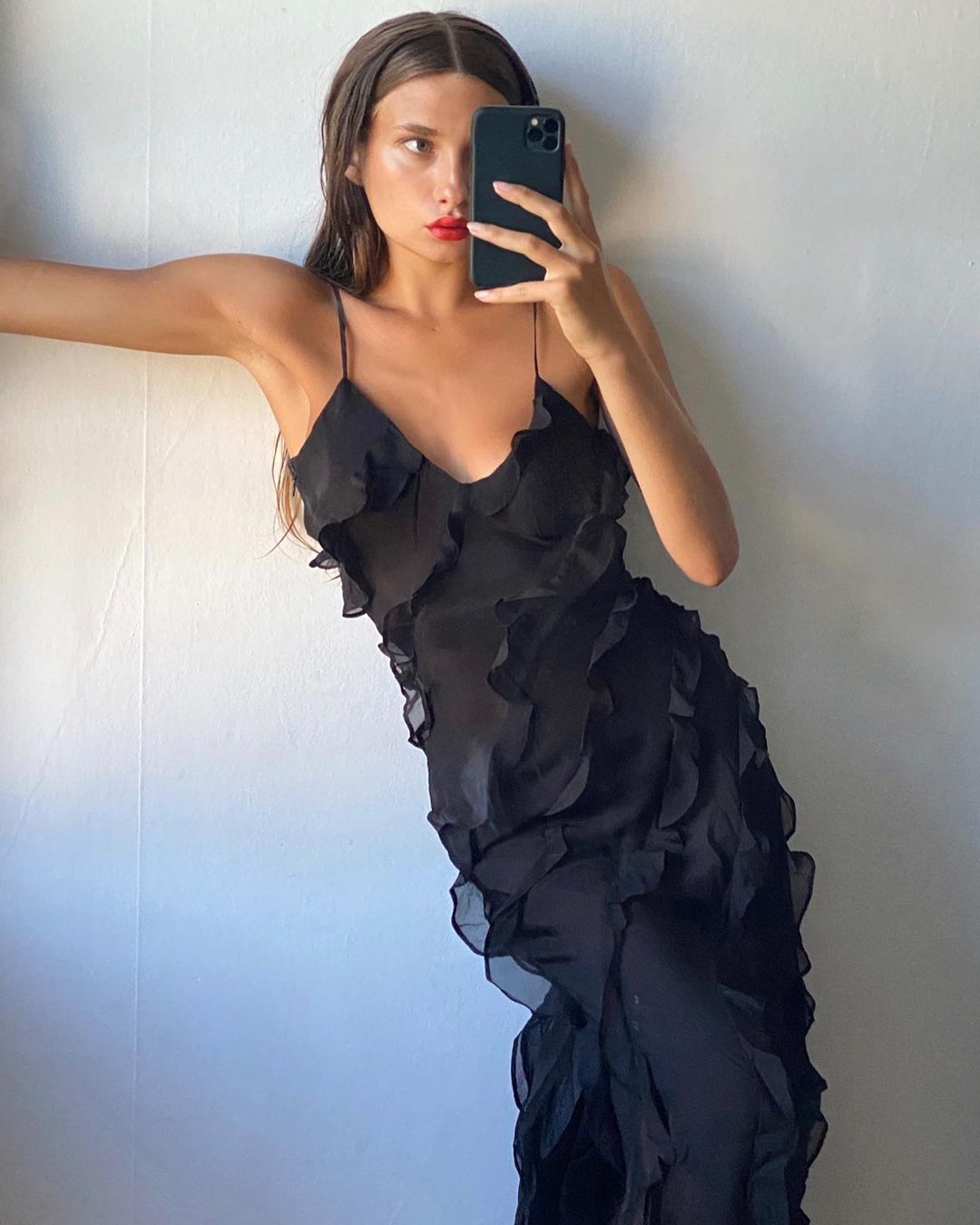 Zara – Abito lungo con volant a balze