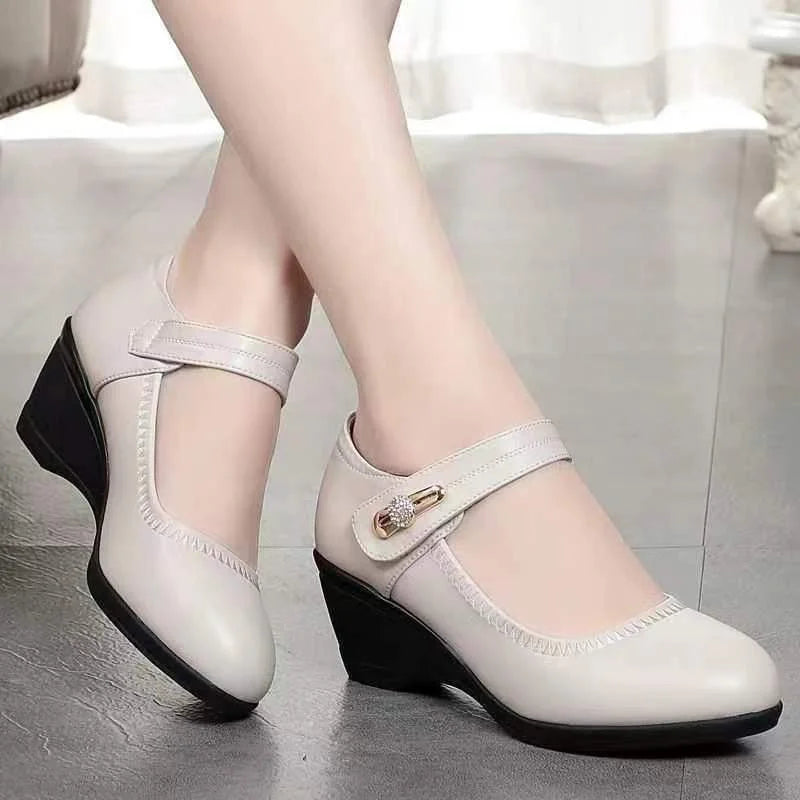 VITTORIA COMO | SCARPE DA DONNA CON TACCO MEDIO