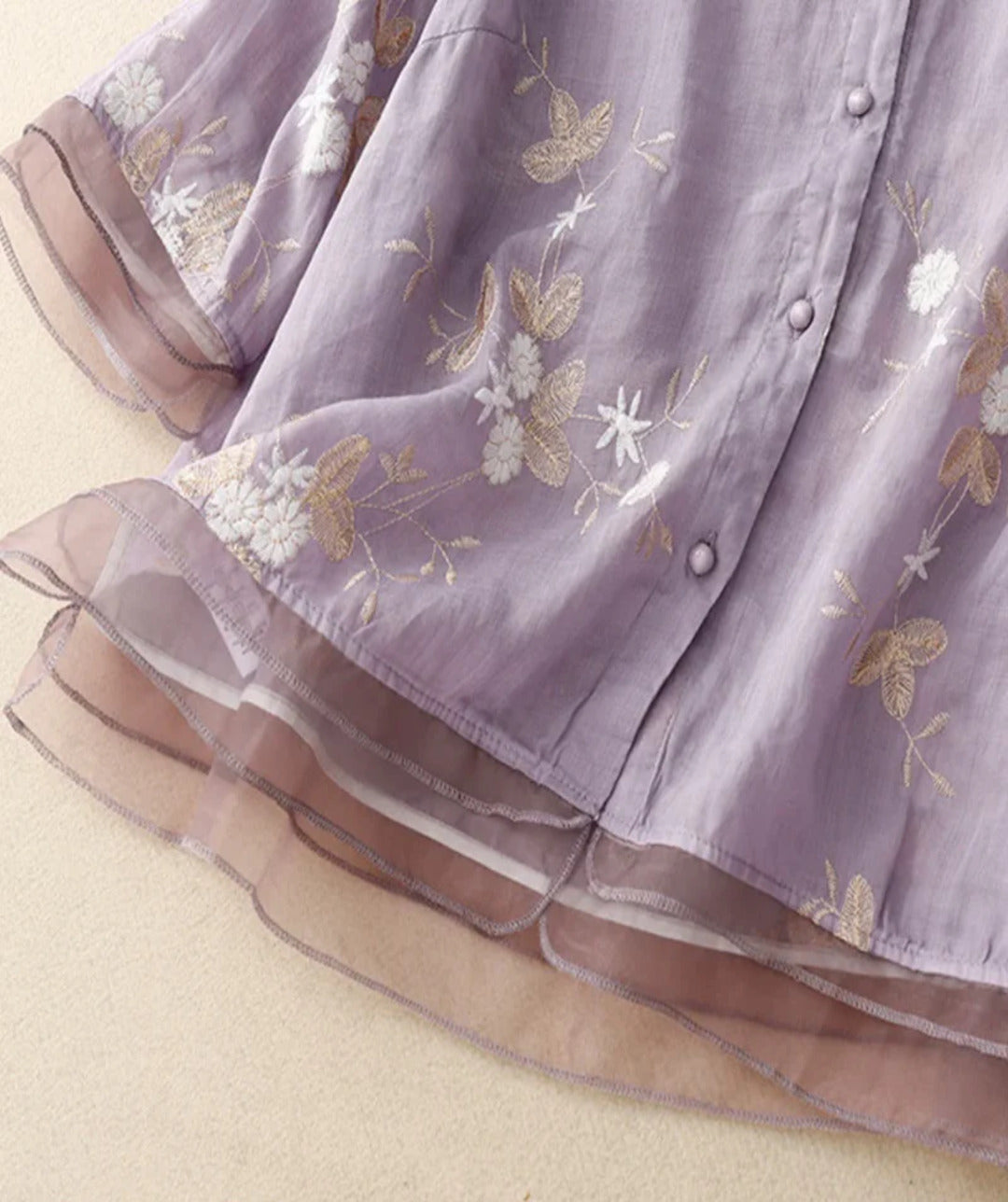 Sophie – Blusa in misto cotone con ricami floreali