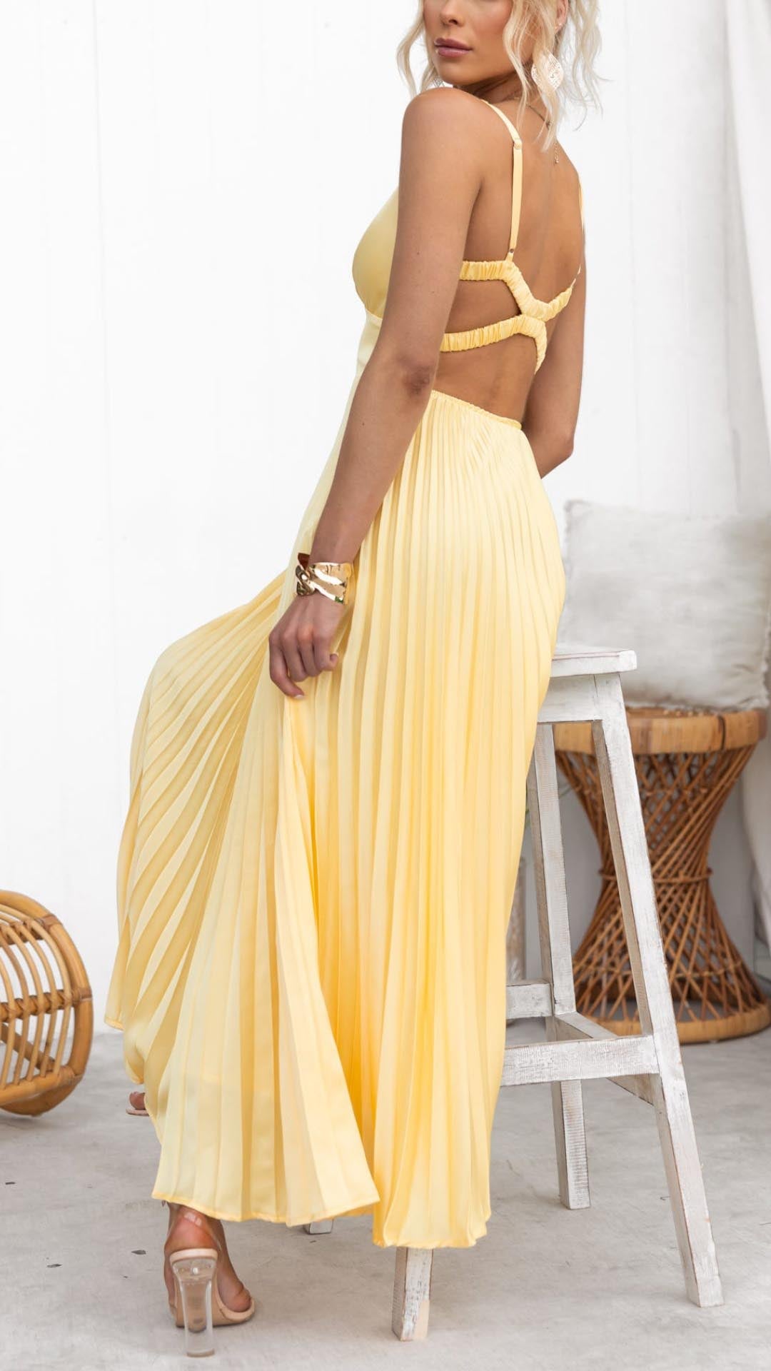 Aby – Vestito con pieghe sul retro