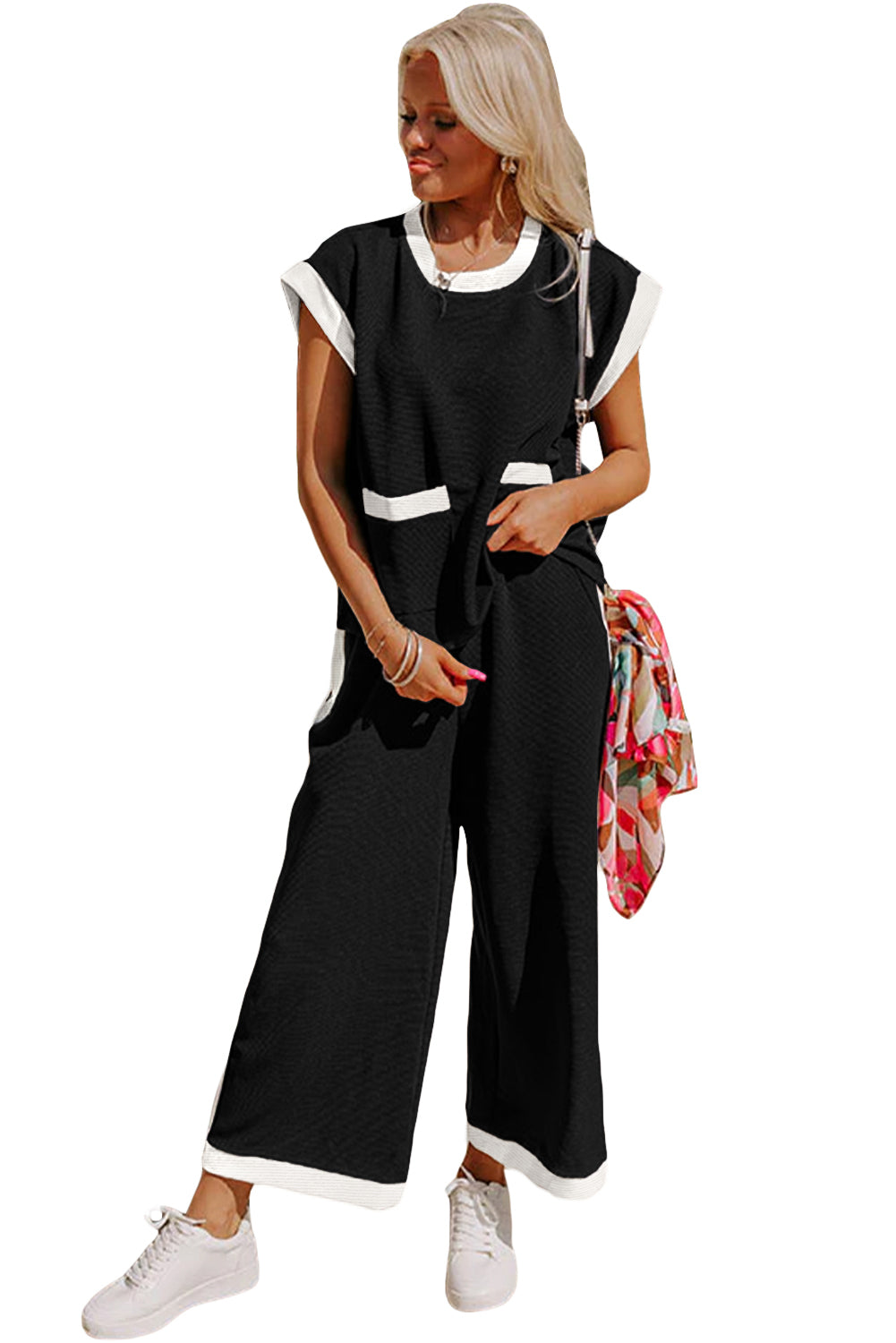 Sophia - Completo Pantaloni con Tasche a Contrasto Nero