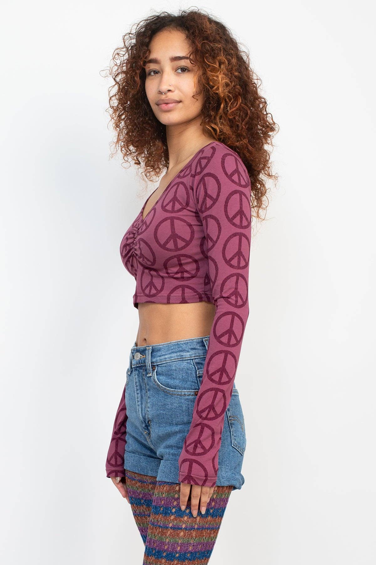 Lily – Top corto a maniche lunghe Peace Sign