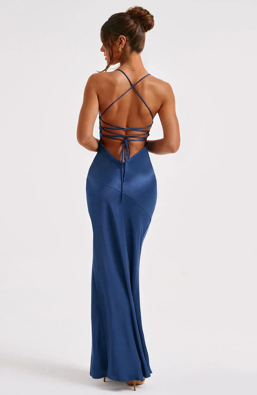 Lucrezia – Maxi senza schienale con spalline annodabili