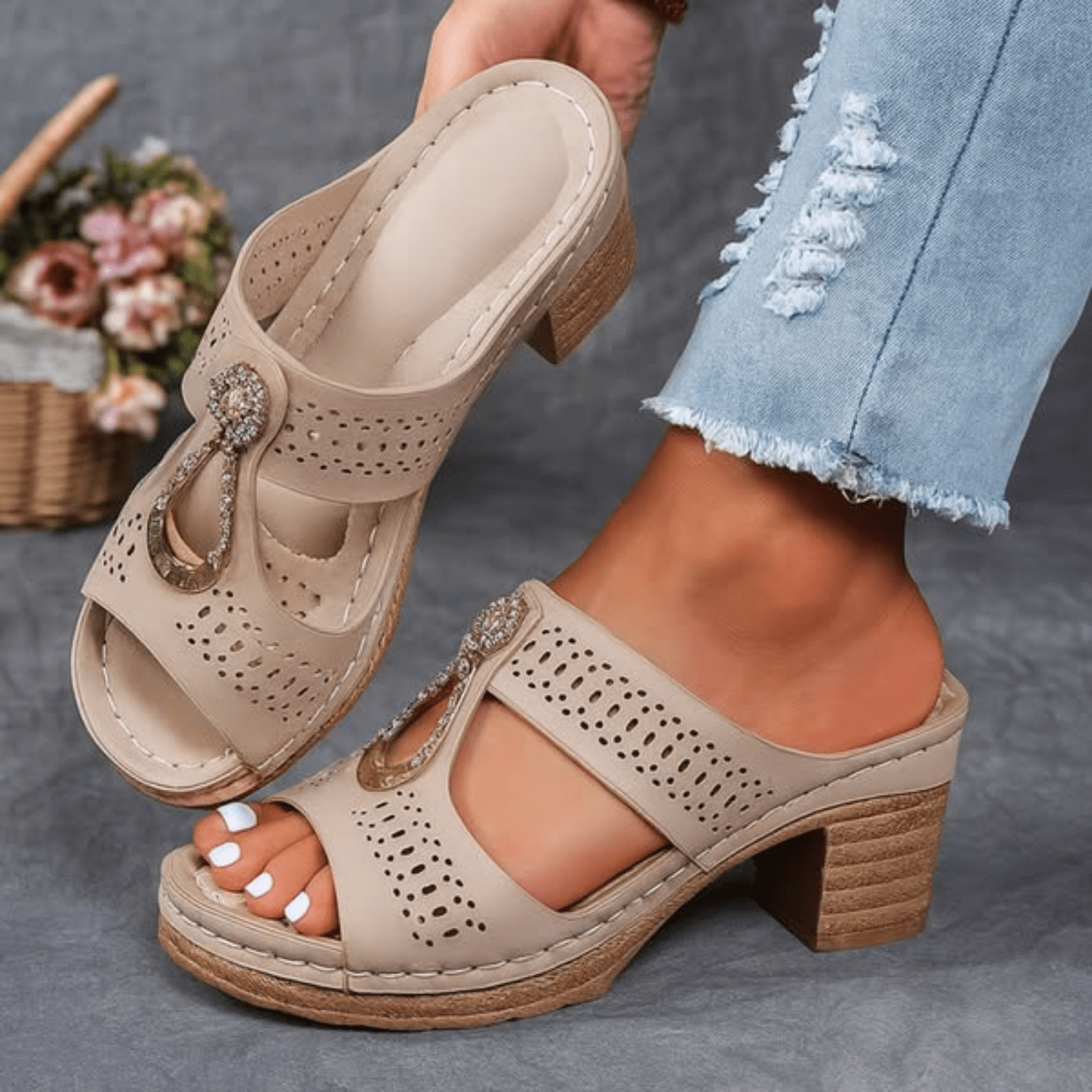 VITTORIA COMO | SANDALI CLASSICI DA DONNA