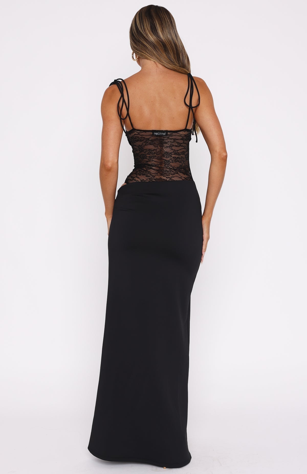 Ymilia – Abito a Sottoveste in Pizzo con Bretelle Annodabili
