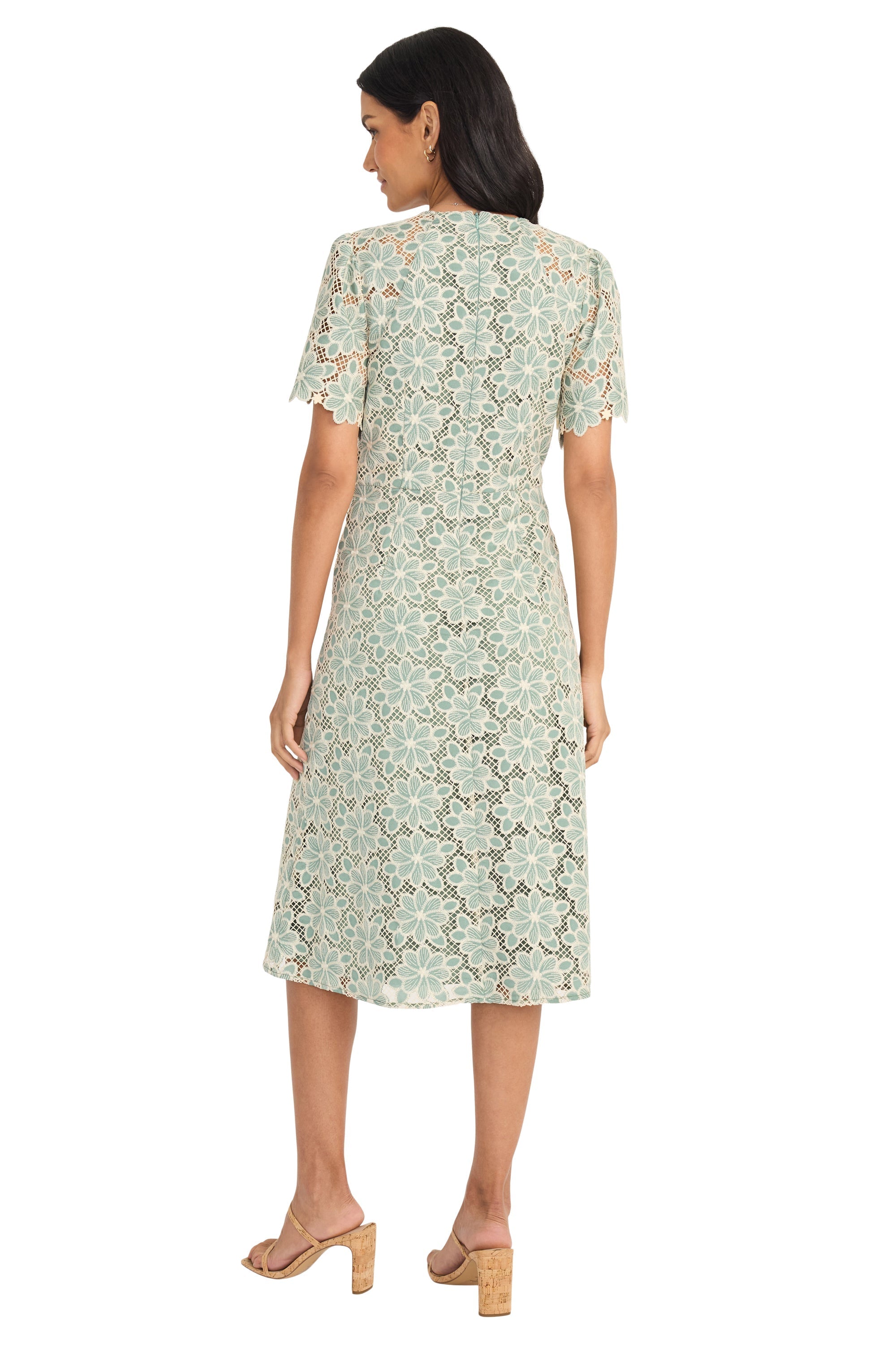 Annabel – Lace Flutter Sleeve Dress