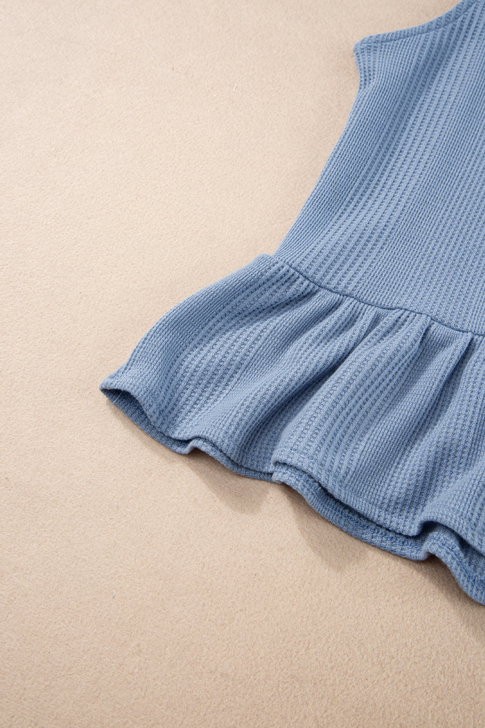 Amelia - Top a Costine con Volant e Pantaloni Blu