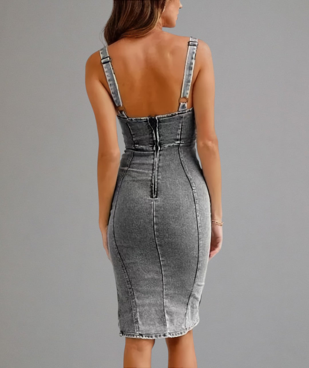 Denise – Vestito in jeans senza schienale con spacco laterale