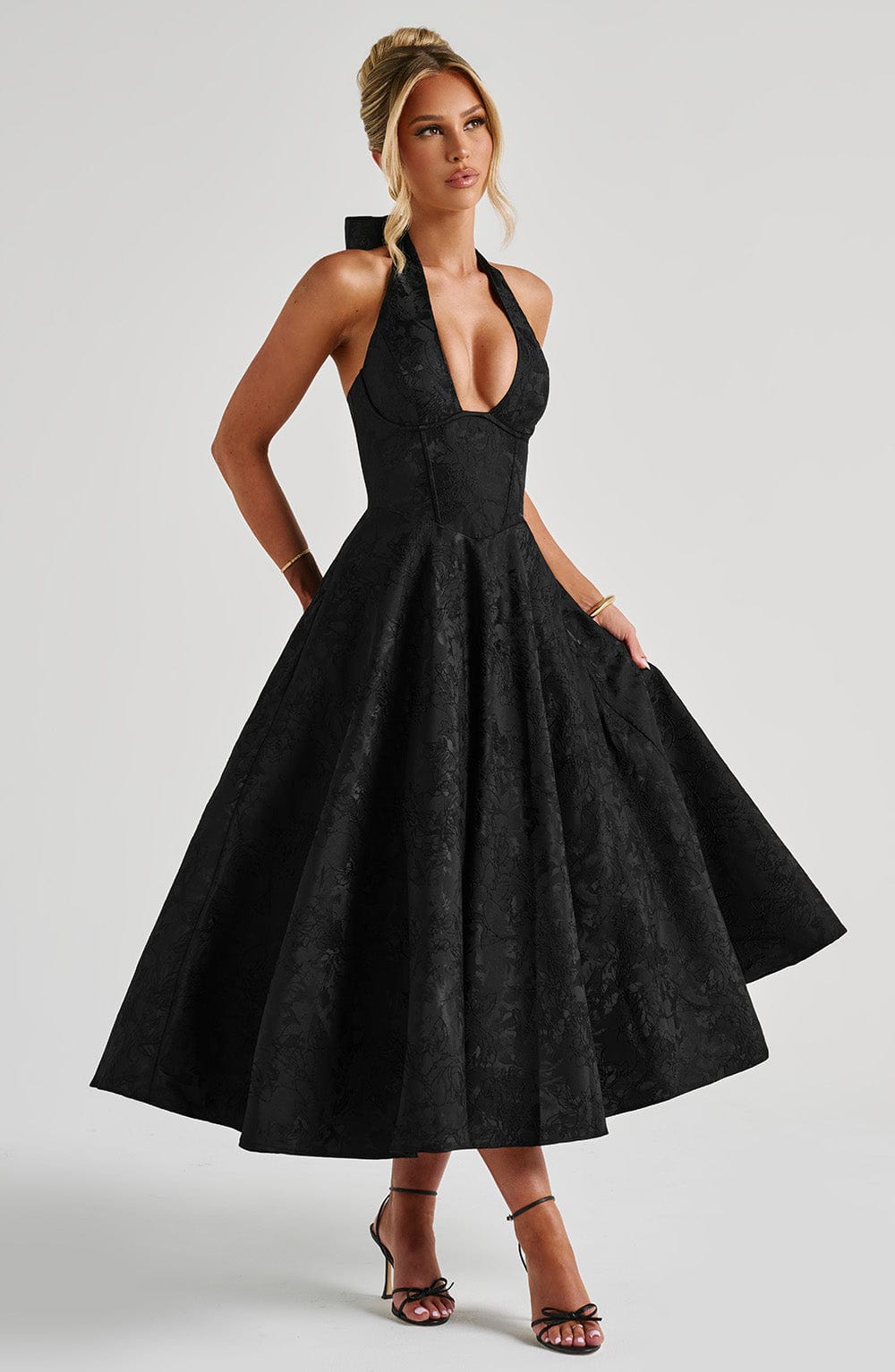 Gisella – Abito vintage con fiocco e allacciatura all’americana