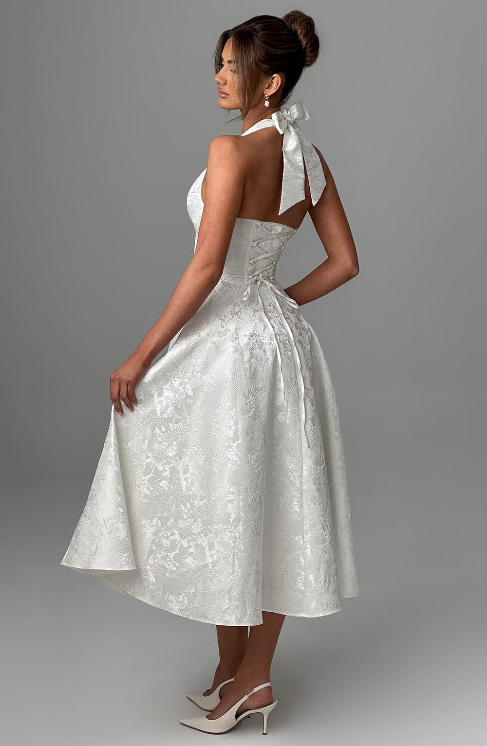 Gisella – Abito vintage con fiocco e allacciatura all’americana