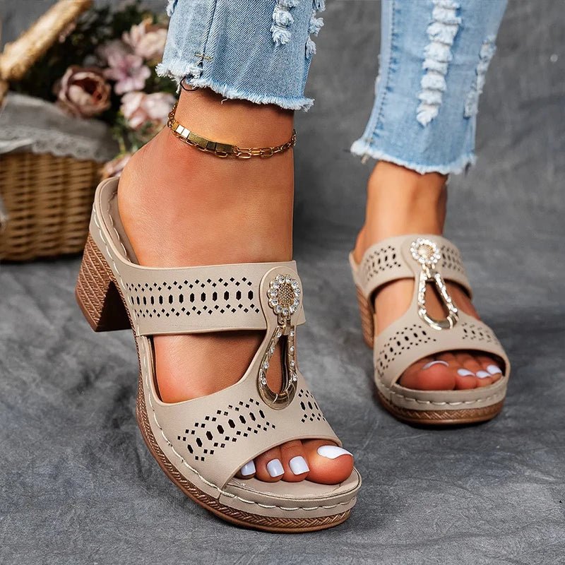 VITTORIA COMO | SANDALI CLASSICI DA DONNA