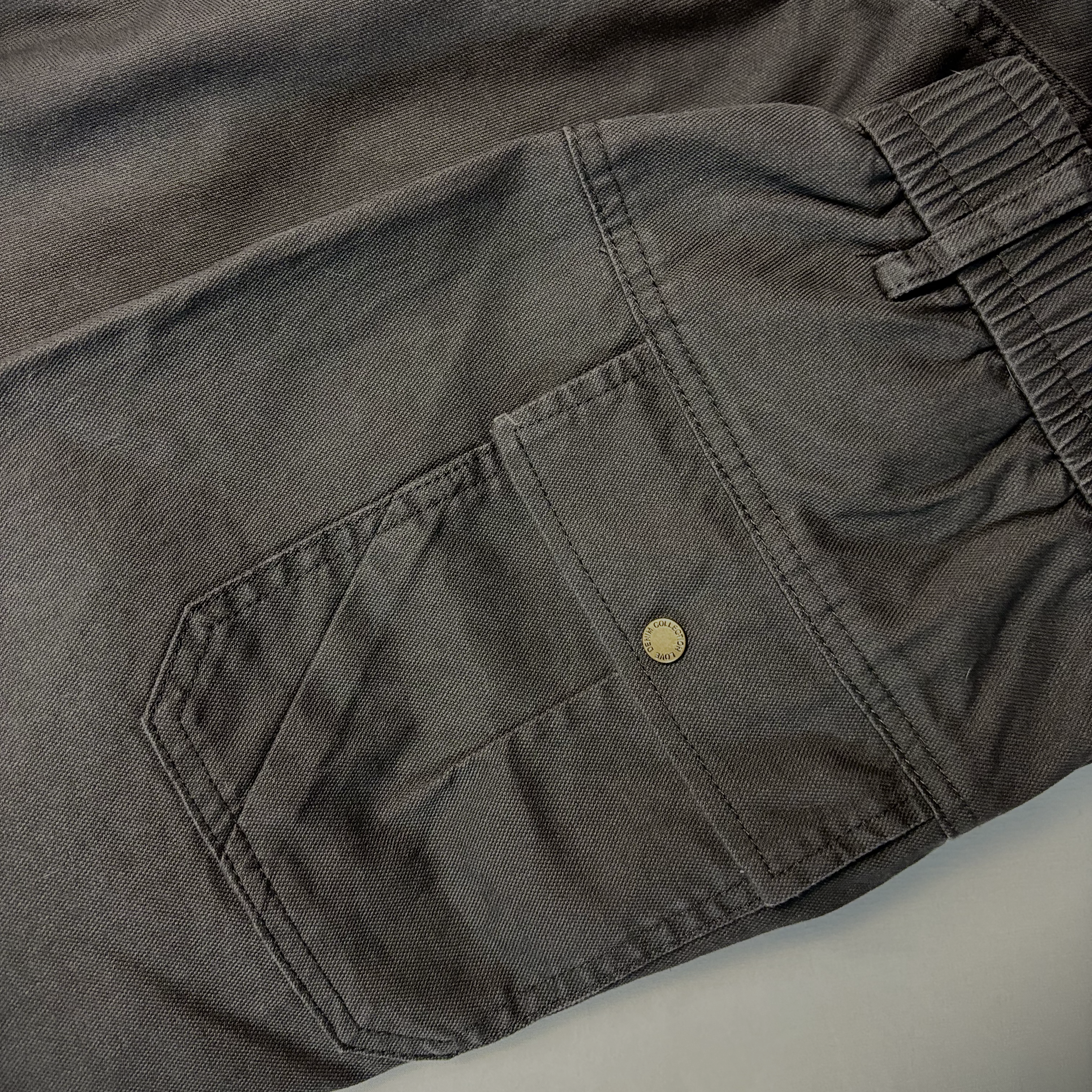 Brennan – Pantaloni in cotone a vestibilità comoda moderna